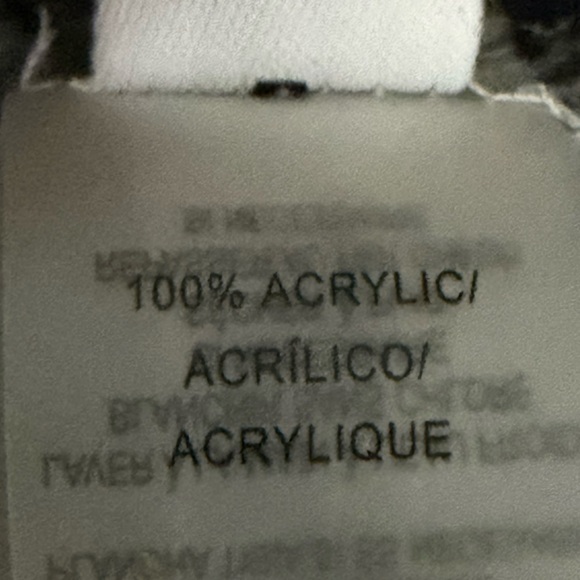 Calvin Klein Plaid Fringe Scarf - Picture 5 of 6